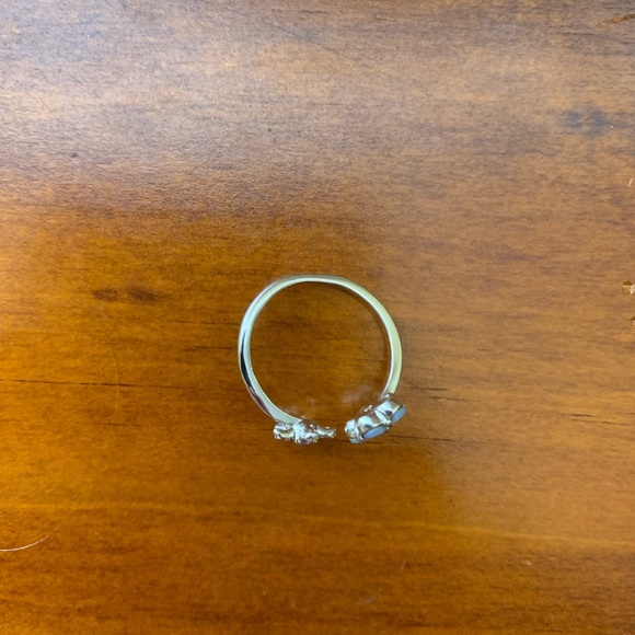 Women’s ring adjustable size 6-7 - Picture 5 of 8